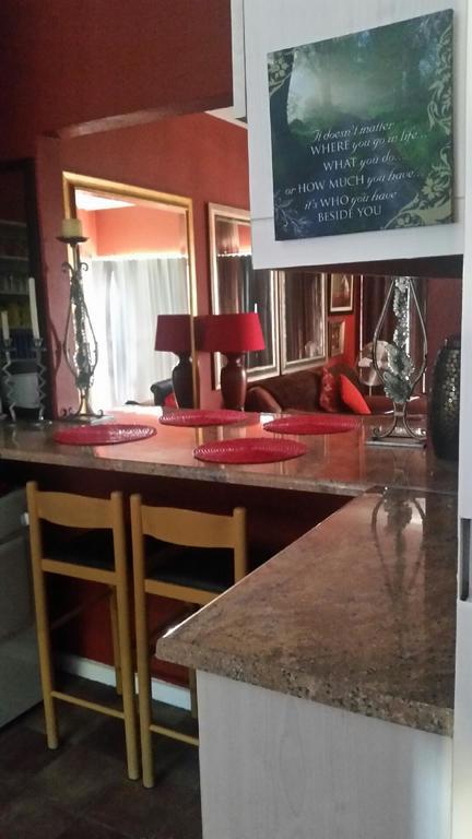 Westward Ho Apartment 13 开普敦 外观 照片